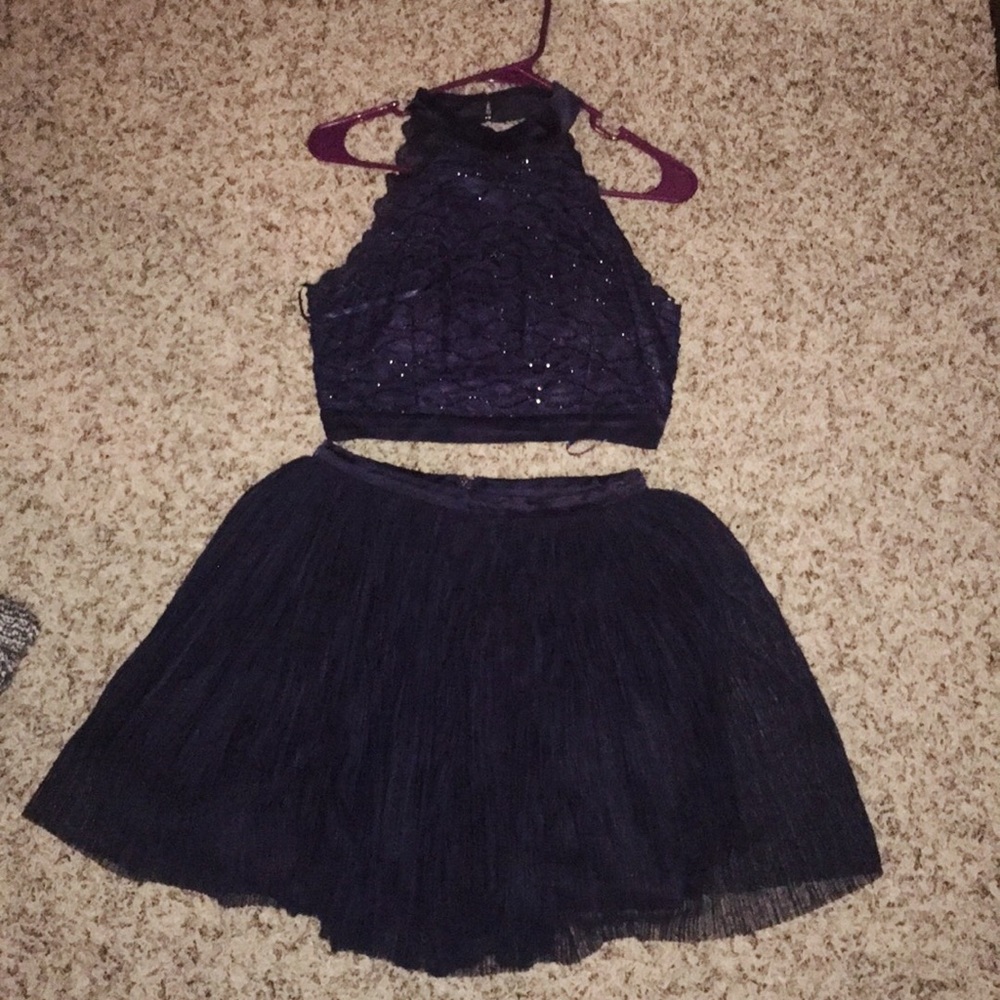 NAVY BLUE FORMAL DRESS!!